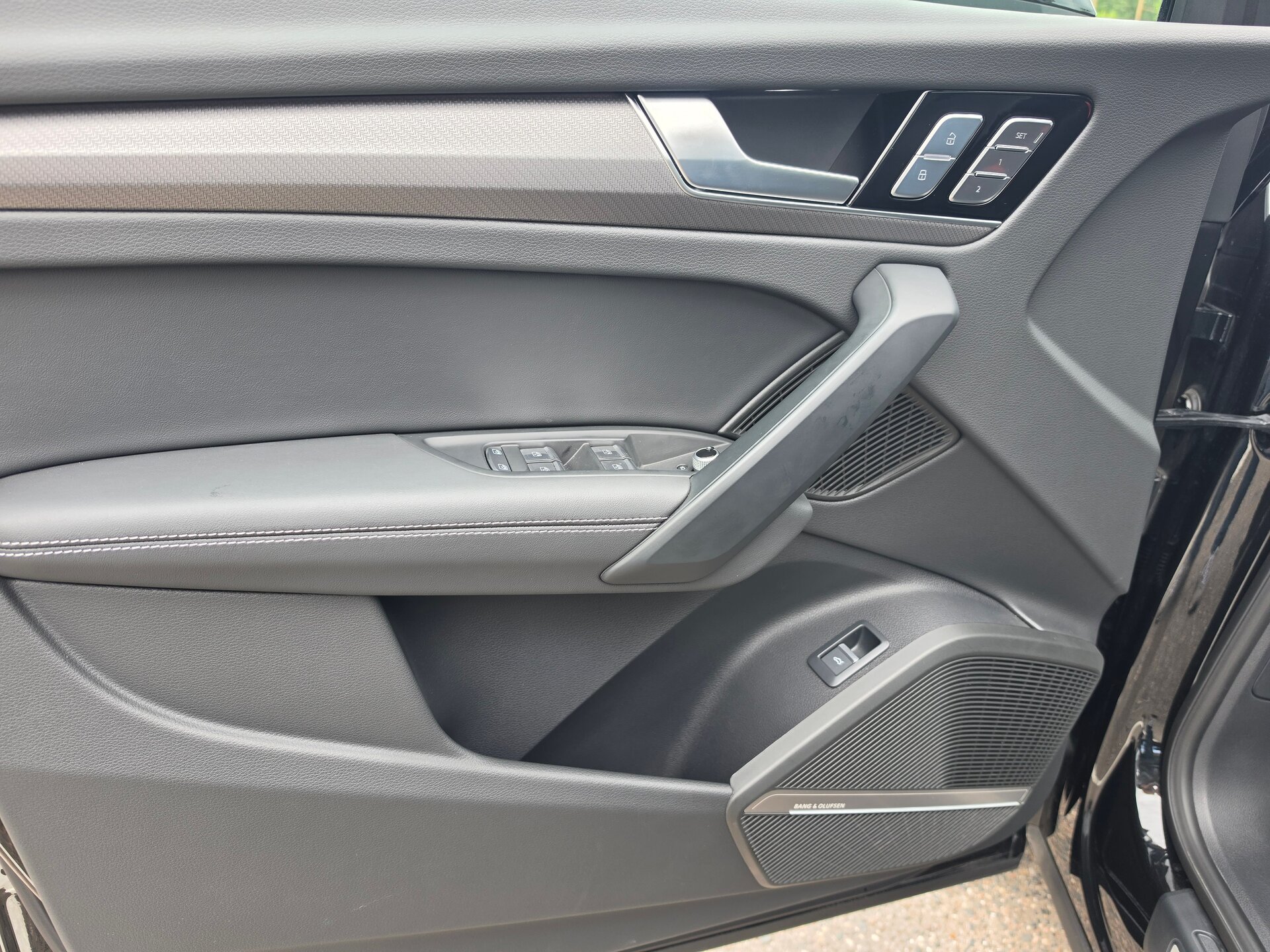 Автомобиль Audi Q5 L 45 TFSI 2.0 AMT (245 л.с.) 4WD - 12