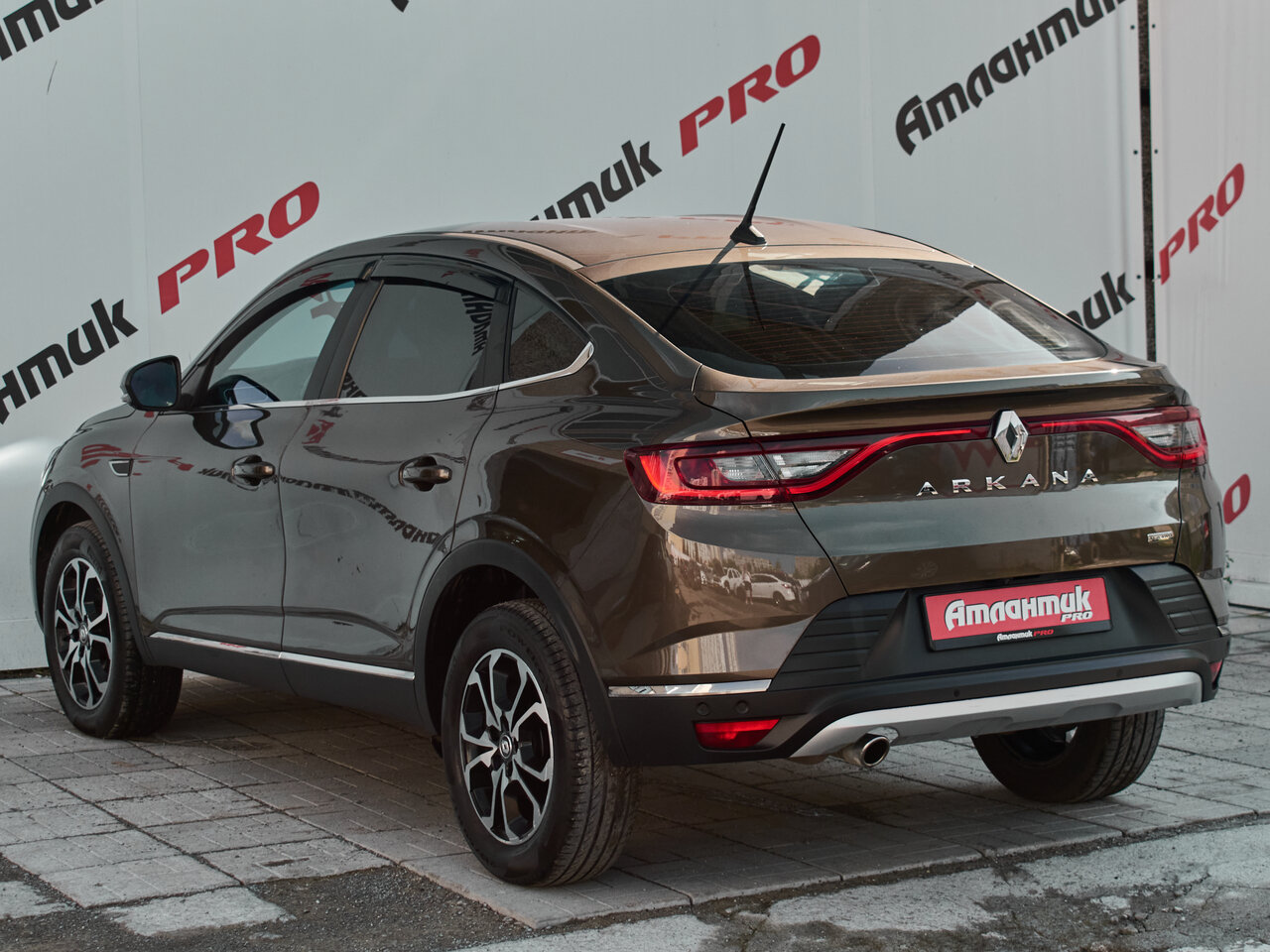 Купить Renault Arkana 1.3 CVT (150 л.с.) 4WD, 2019 в Екатеренбурге
