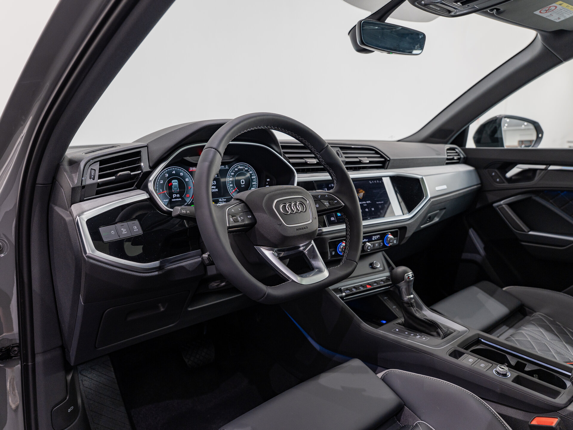 Автомобиль Audi Q3 35 TFSI 1.5 AMT (160 л.с.) - 9
