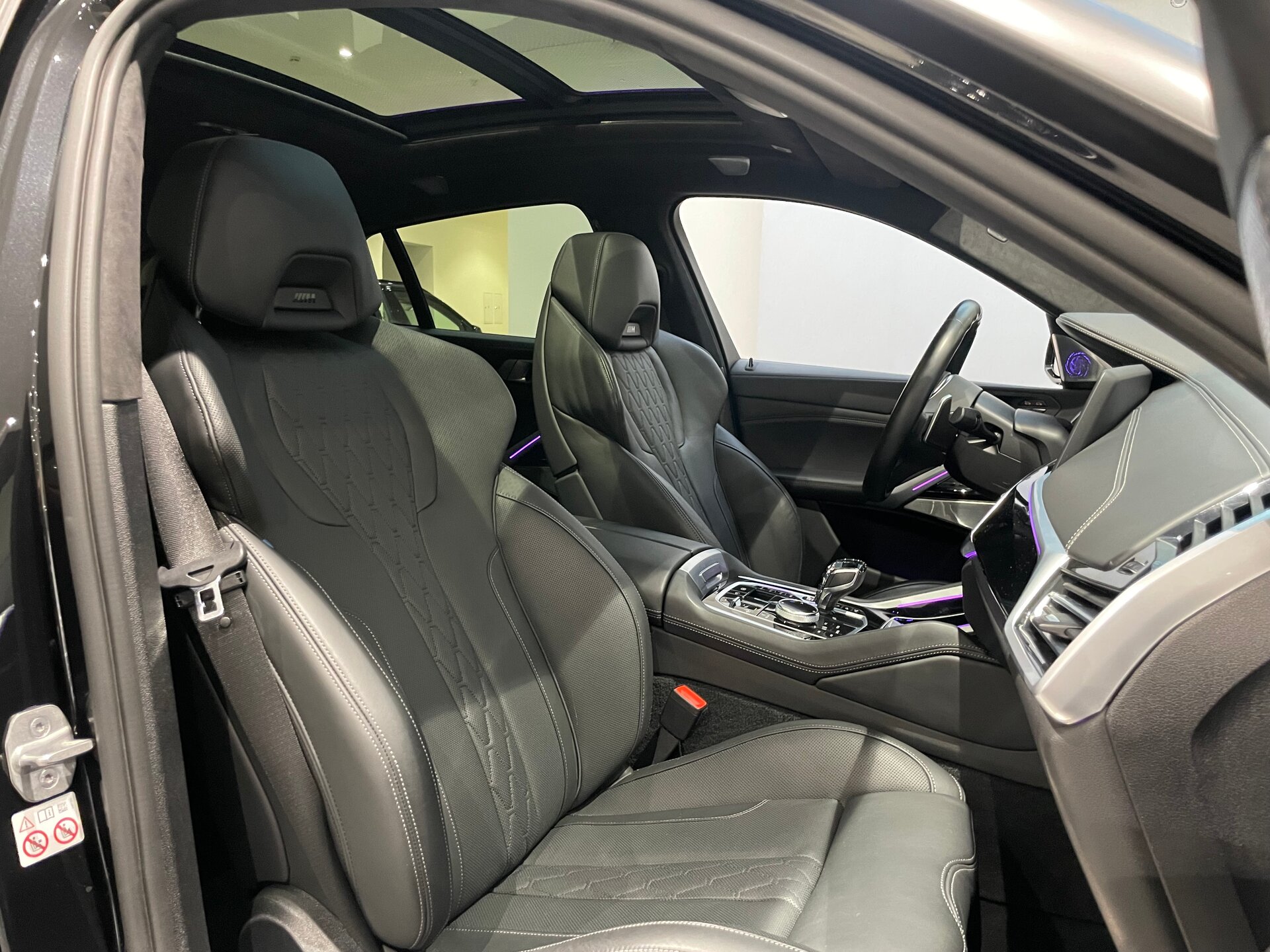 Автомобиль BMW X6 30d 3.0d AT (249 л.с.) 4WD - 12