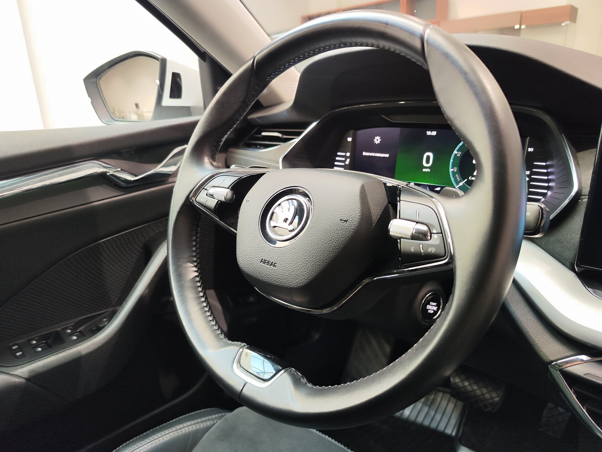 Автомобиль Skoda Octavia 1.4 AT (150 л.с.) - 13