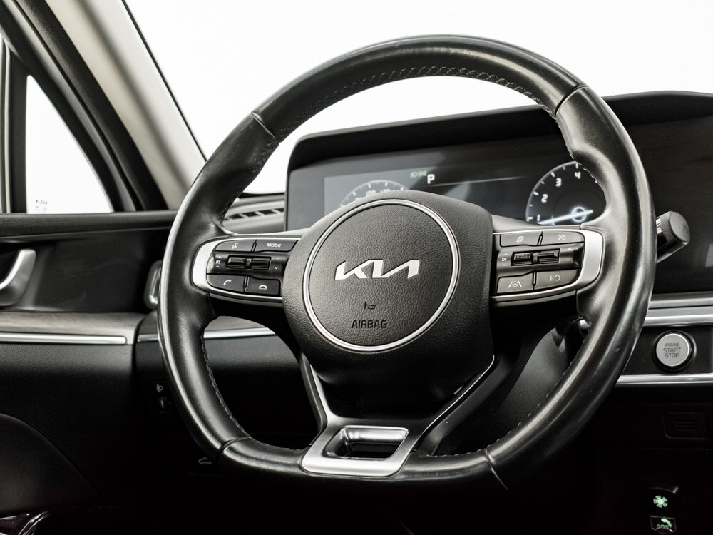Купить Kia K5 1.5 AMT (170 л.с.), 2022 в Екатеренбурге