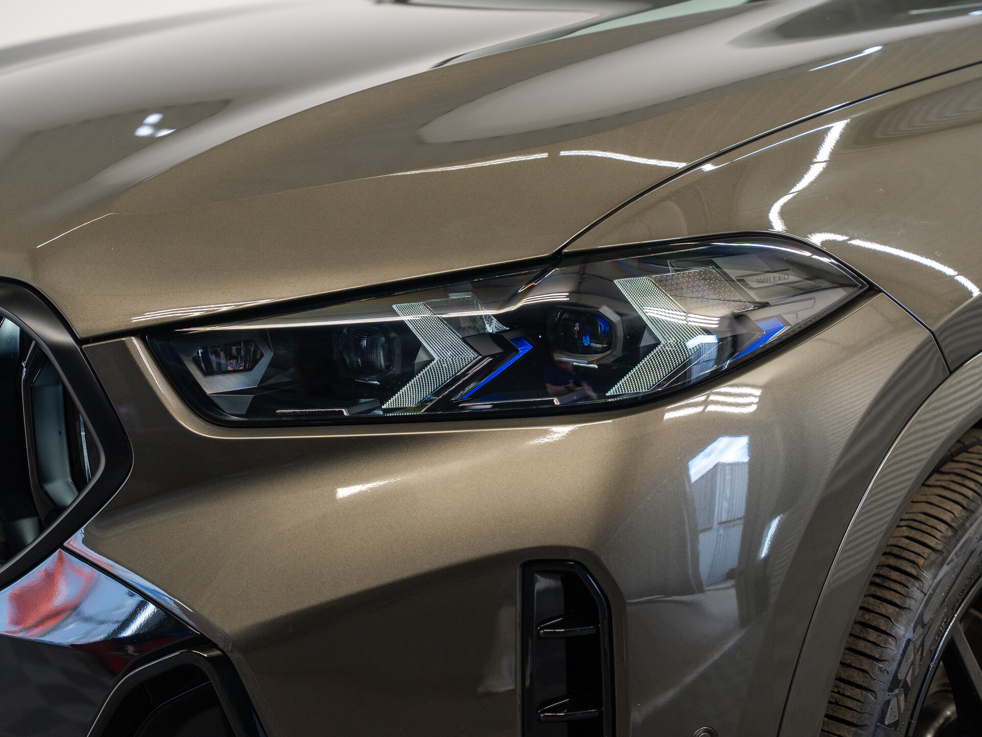 Автомобиль BMW X6 40d 3.0d AT (352 л.с.) 4WD - 9