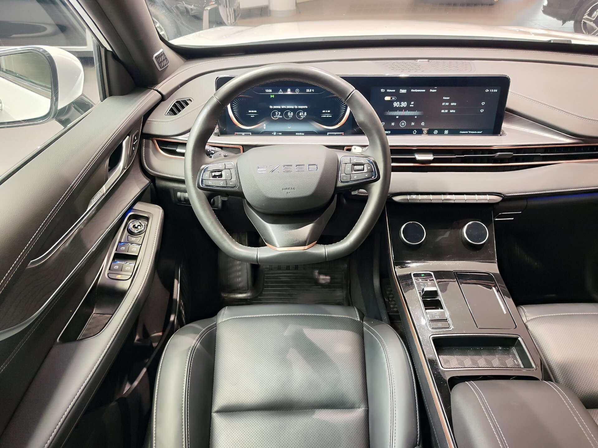 Автомобиль EXEED LX 1.5 CVT (147 л.с.) - 15