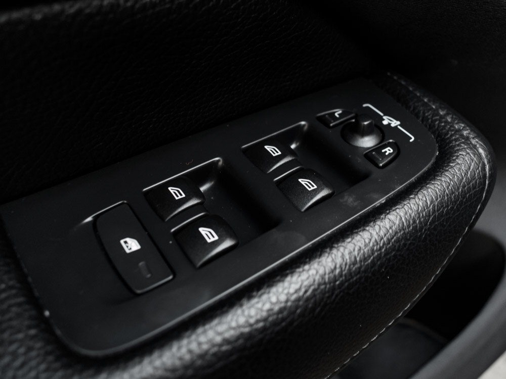 Купить Volvo XC60 2.0 AT (249 л.с.) 4WD, 2021 в Екатеренбурге