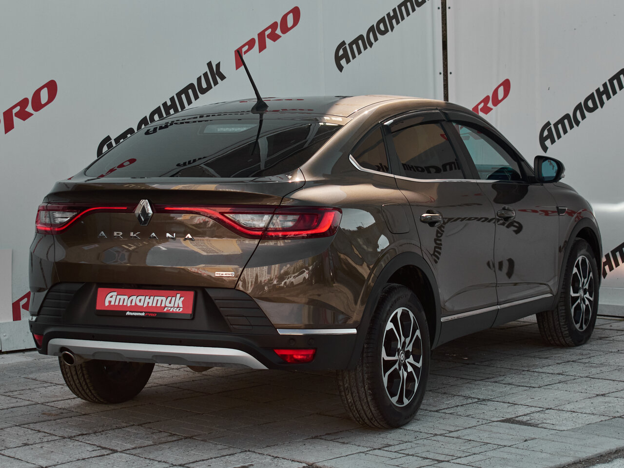 Купить Renault Arkana 1.3 CVT (150 л.с.) 4WD, 2019 в Екатеренбурге