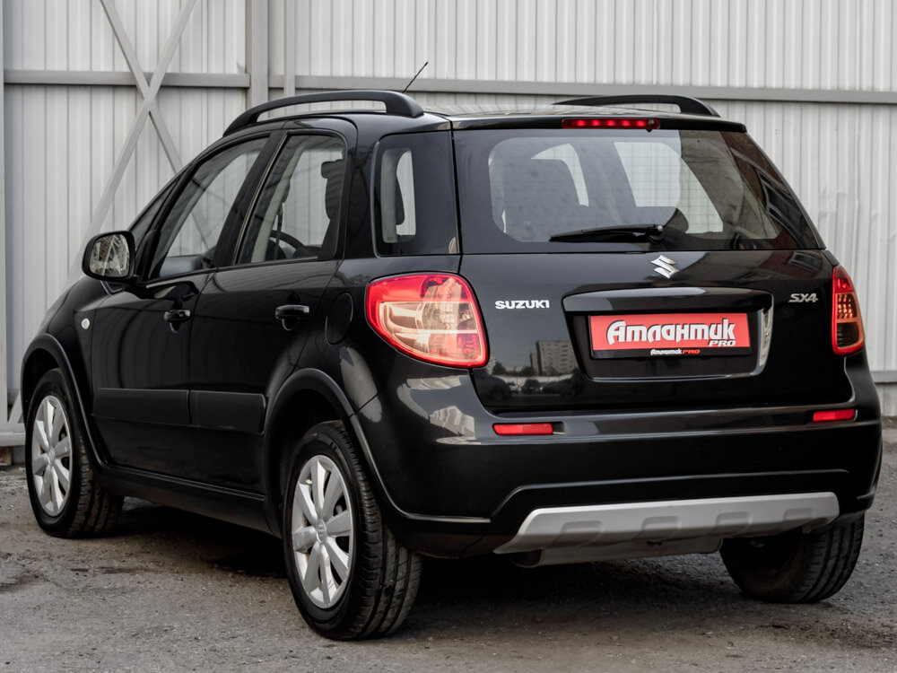 Купить Suzuki SX4 1.6 MT (112 л.с.), 2012 в Екатеренбурге