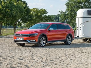 2017 Volkswagen Passat Alltrack B8, чёрный, 2828850 рублей, вид 1