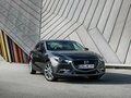 2017 Mazda 3 III (BM) Рестайлинг, красный, 2000000 рублей - вид 2