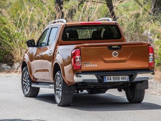 2025 Nissan Navara (Frontier) IV (D23), серый, 4790000 рублей, вид 4