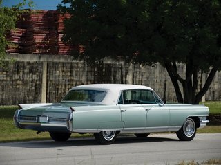 1956 Cadillac Fleetwood 75 Series, зелёный, 10000000 рублей, вид 4