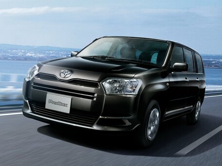 2018 Toyota Probox I Рестайлинг, белый, 2990000 рублей - вид 1