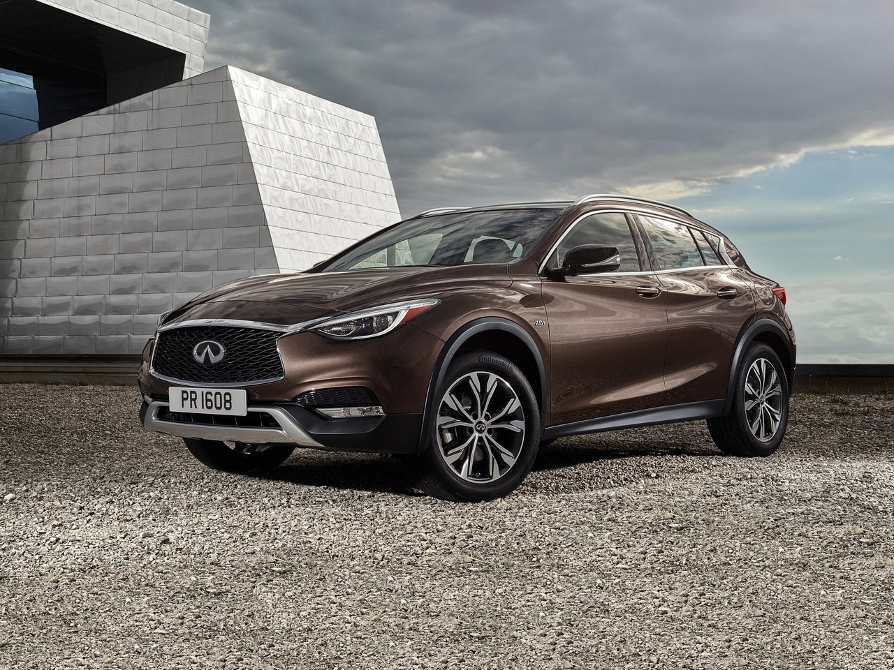 Infiniti QX30 Основной вид