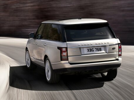 2014 Land Rover Range Rover IV, чёрный, 3100000 рублей - вид 3