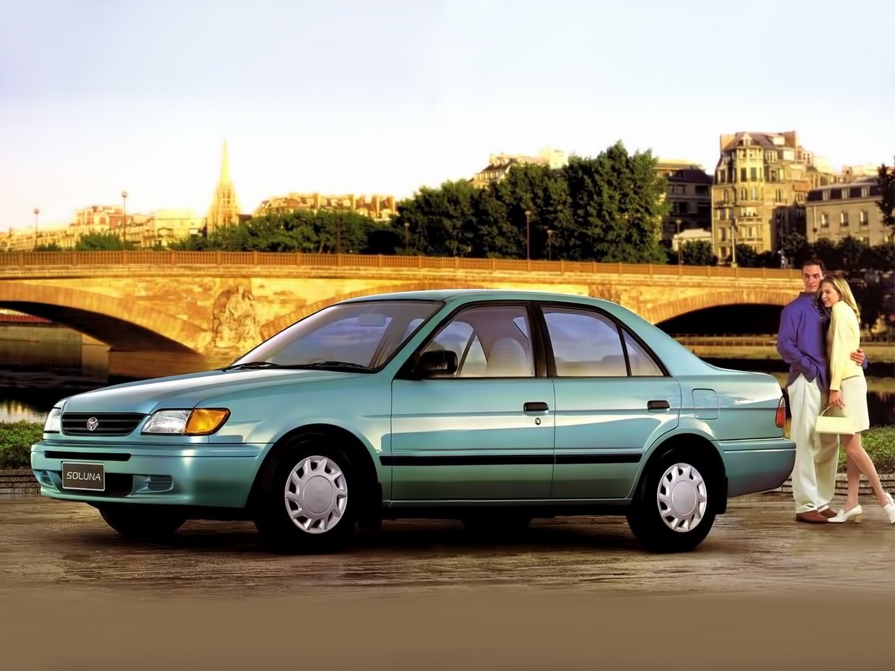 Toyota Soluna Основной вид