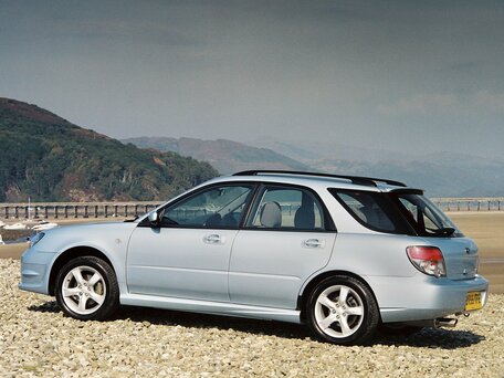 2005 Subaru Impreza II Рестайлинг 2, серый, 550000 рублей - вид 2