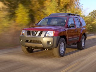 2007 Nissan Xterra II, серебристый, 1650000 рублей, вид 1