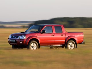 2012 Nissan NP300, чёрный, 1450000 рублей, вид 1