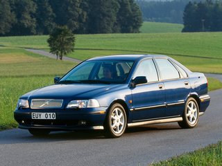1999 Volvo S40 I, чёрный, 330000 рублей, вид 1