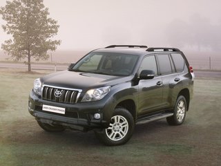 2009 Toyota Land Cruiser Prado 150 Series, чёрный, 2430000 рублей, вид 1