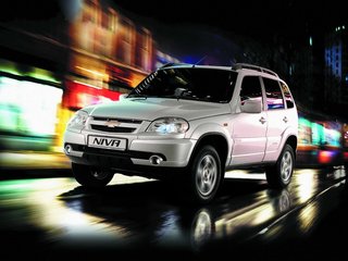 2016 Chevrolet Niva I Рестайлинг, чёрный, 725000 рублей, вид 1