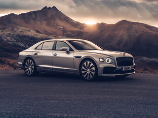2022 Bentley Flying Spur III, зелёный, 16000000 рублей, вид 1