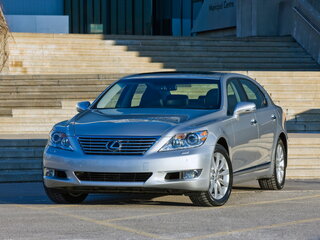 2011 Lexus LS Long 600h L IV Рестайлинг, чёрный, 3500000 рублей, вид 1
