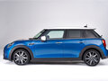 2021 Mini Hatch Cooper S III (F55/F56) Рестайлинг 2, чёрный - вид 1