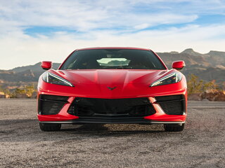 2026 Chevrolet Corvette Stingray C8, зелёный, 15931689 рублей, вид 3