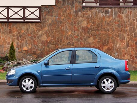2011 Renault Logan I Рестайлинг, чёрный, 415000 рублей - вид 1