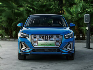 2026 Audi Q2 L 35 TFSI I Рестайлинг, серый, 3670000 рублей, вид 3