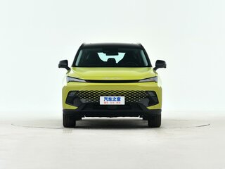 2025 BAIC X55, жёлтый, 2600000 рублей, вид 3