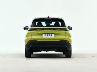 2025 BAIC X55, жёлтый, 2600000 рублей, вид 4