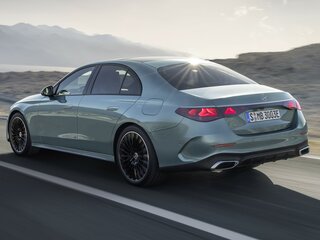 2025 Mercedes-Benz E-Класс 300 VI (W214, S214), белый, 8699000 рублей, вид 5
