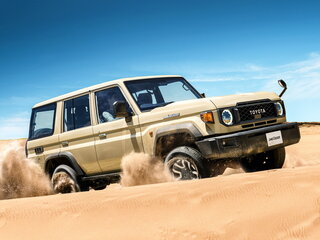 2026 Toyota Land Cruiser 76 70 Series Рестайлинг 2, бежевый, 12110000 рублей, вид 2