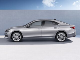 2025 Skoda Superb IV, серый, 5940000 рублей, вид 2