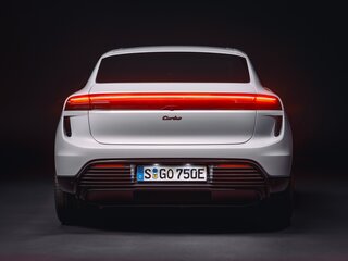 2026 Porsche Macan II, зелёный, 16300000 рублей, вид 3