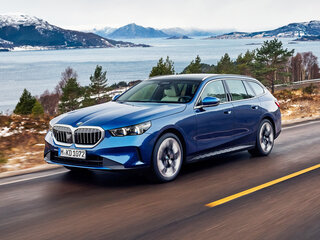 2025 BMW 5 серии 520d VIII (G60/G61/G68), серебристый, 9791700 рублей, вид 1