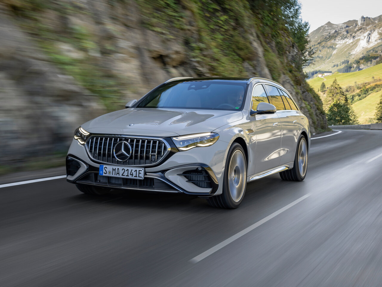 Mercedes-Benz E-Класс AMG Основной вид