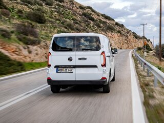2025 Volkswagen Transporter T7, серый, 7200000 рублей, вид 4