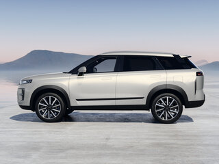 2025 Jaecoo J7 Limited Edition I Рестайлинг, серебристый, 2735900 рублей, вид 3