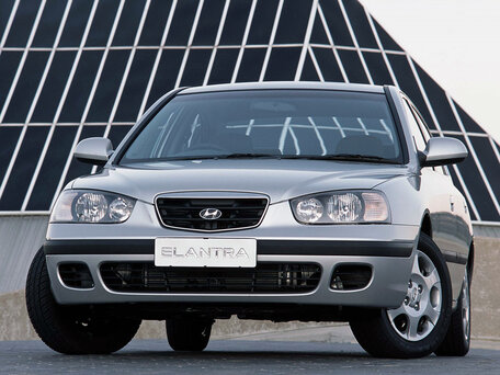 2000 Hyundai Elantra III (XD), пурпурный, 150000 рублей - вид 3