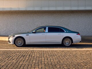 2026 Mercedes-Benz Maybach S-Класс 580 II (Z223) Рестайлинг, чёрный, 37930000 рублей, вид 2