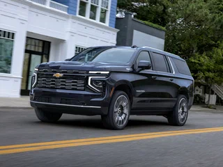 2025 Chevrolet Suburban XII Рестайлинг, чёрный, 20530000 рублей, вид 1