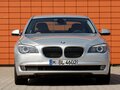 2011 BMW 7 серии 750i xDrive V (F01/F02/F04), чёрный - вид 2