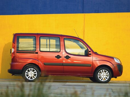 2006 Fiat Doblo I Рестайлинг, серый, 550000 рублей - вид 2