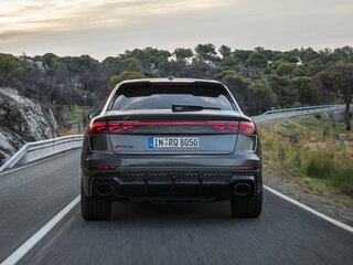 2026 Audi RS Q8 Performance I Рестайлинг, чёрный, 26300000 рублей, вид 4