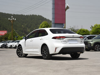 2025 Toyota Levin XII (E210) Рестайлинг, белый, 2250000 рублей, вид 5