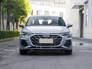 2026 Audi A3L 35 TFSI IV (8Y) Рестайлинг, зелёный, 4399000 рублей, вид 3
