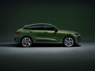 2026 Audi Q5 Sportback TFSI quattro S tronic II (GU), белый, 9000000 рублей, вид 2